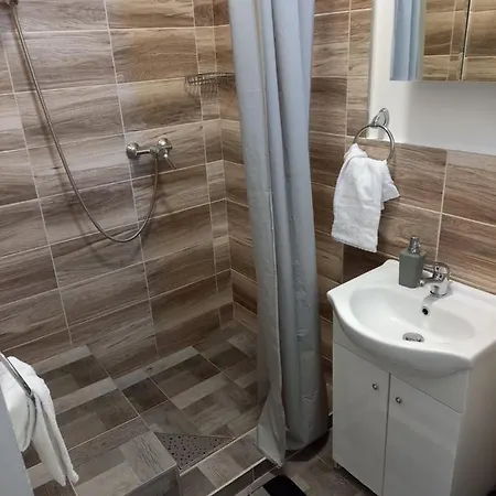 Titi House * Bakonykoppány